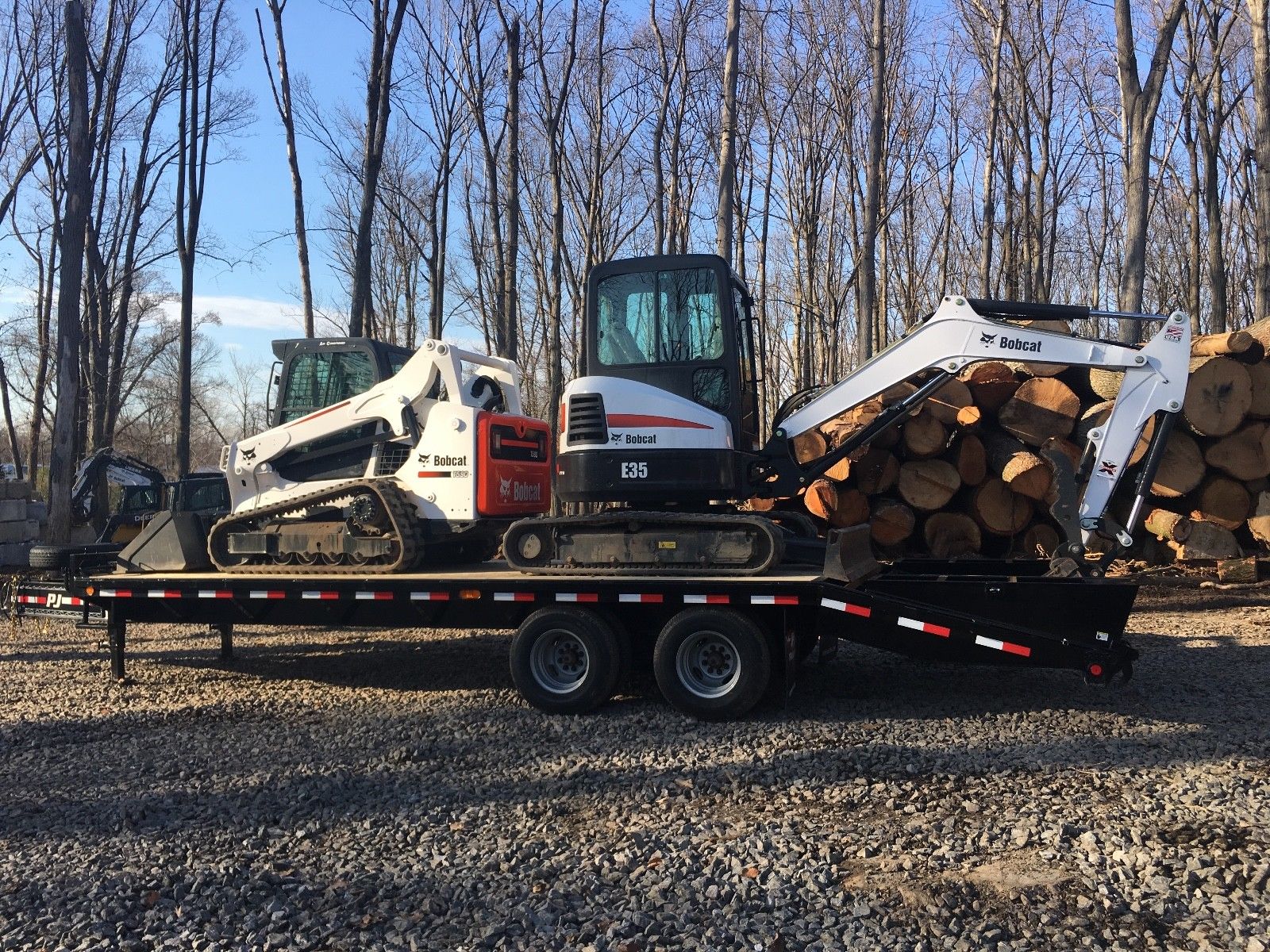 Bobcat Equipment Package – T590, E35 & PJ Trailer